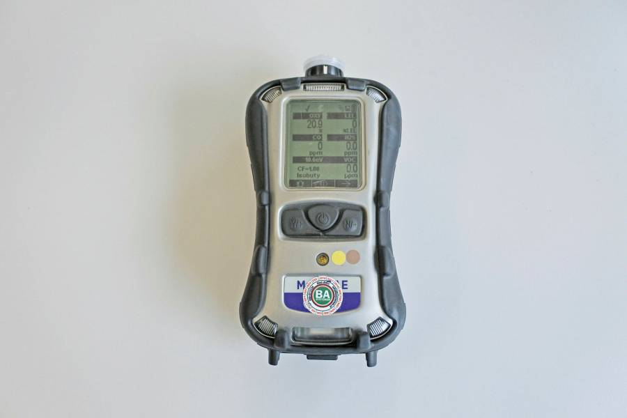 p400_4.2-multigasmeter-met-pid-0_1ppm-resolutie.jpg